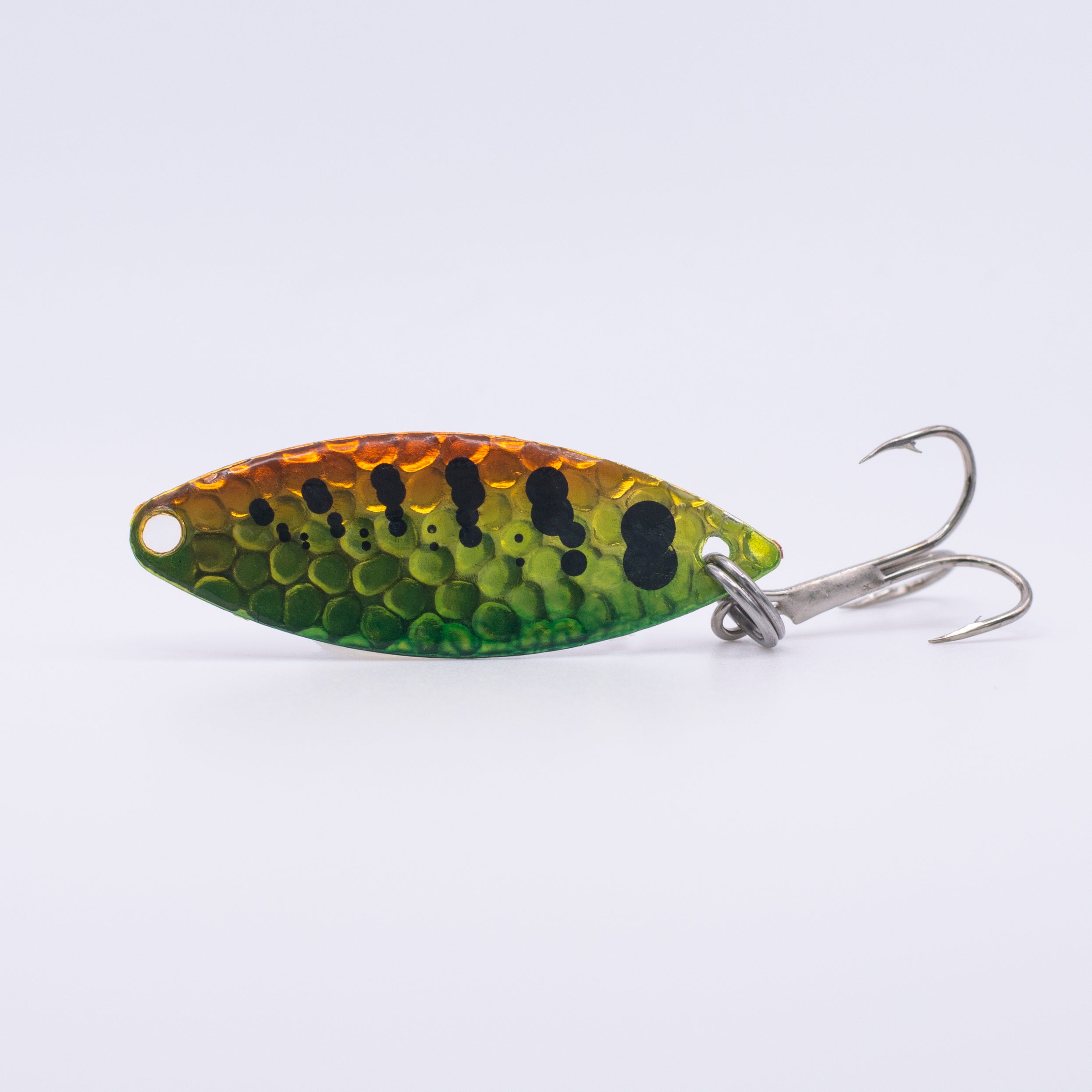 baby trout lure (3-pack) The body material is a special alloy with a light specific gravity Baby Trout UV